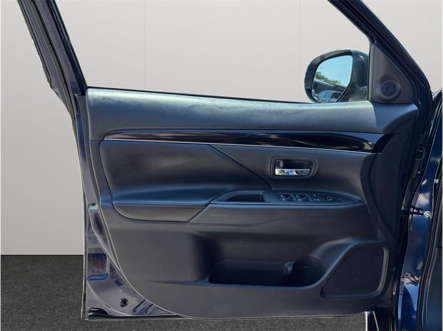 used 2020 Mitsubishi Outlander car, priced at $16,889