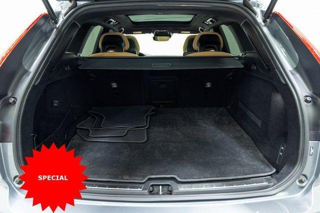 used 2018 Volvo XC60 Recharge Plug-In Hybrid car, priced at $21,495