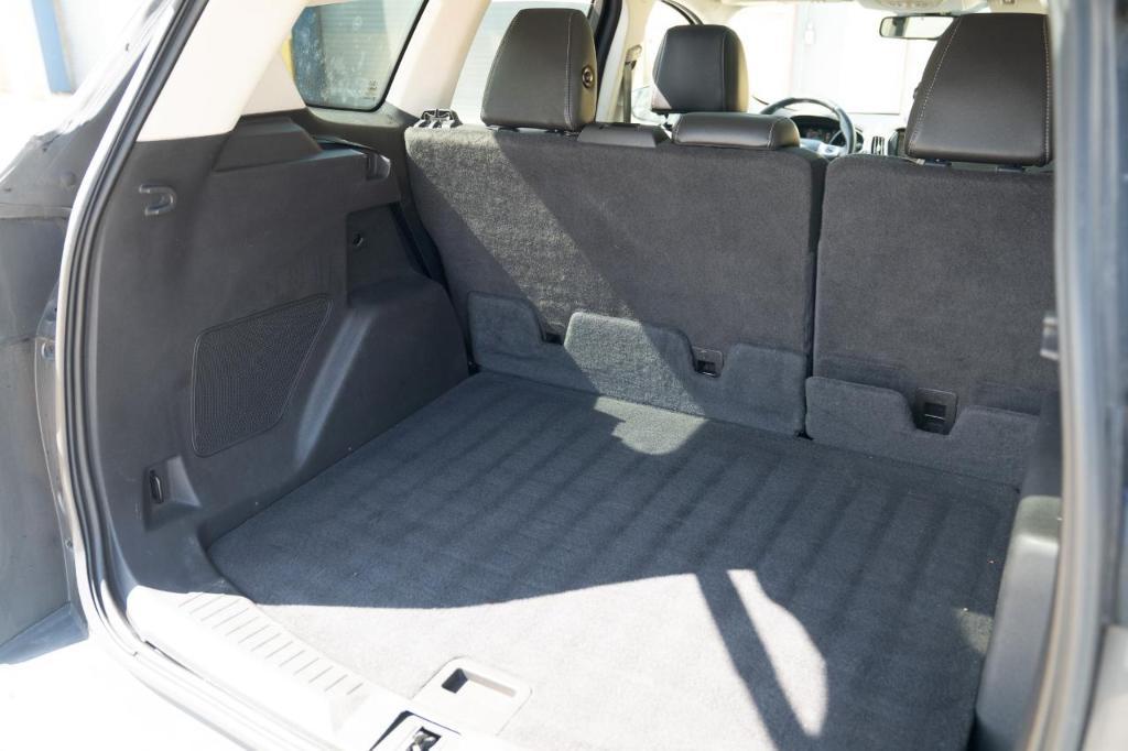 used 2015 Ford Escape car, priced at $7,998