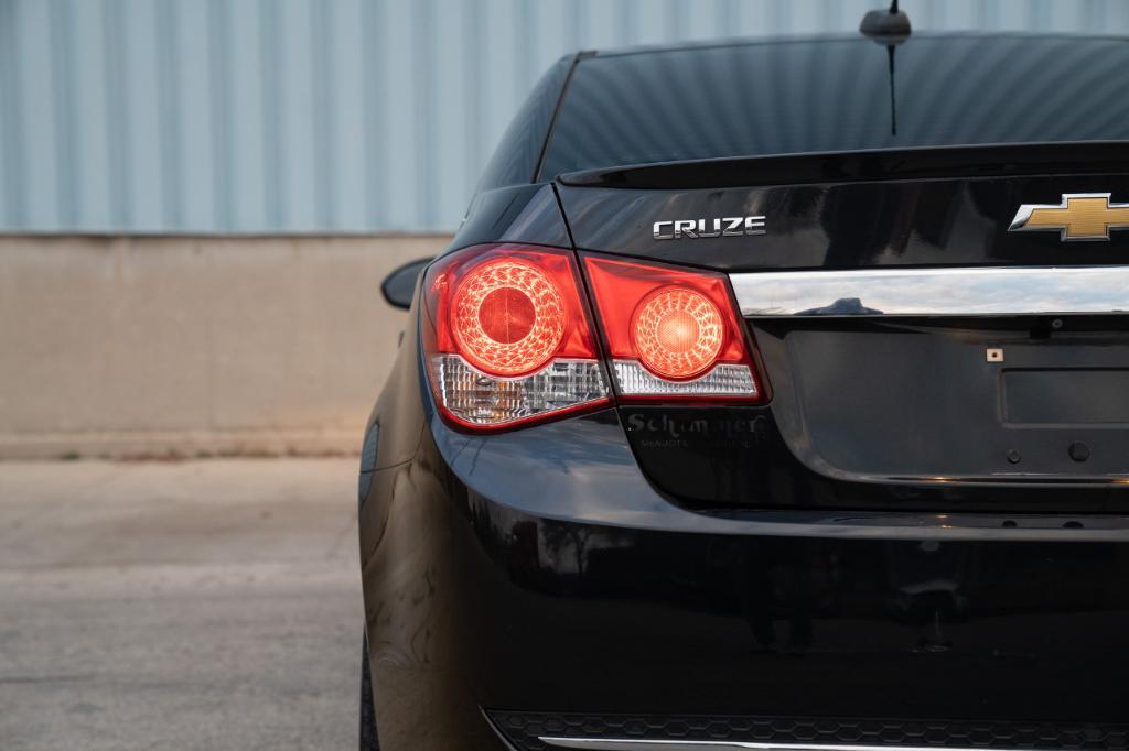 used 2016 Chevrolet Cruze Limited car, priced at $7,998