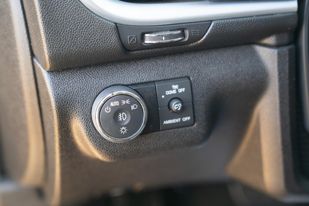 used 2017 Chevrolet Traverse car, priced at $5,995