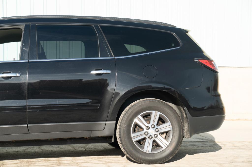 used 2017 Chevrolet Traverse car, priced at $5,995