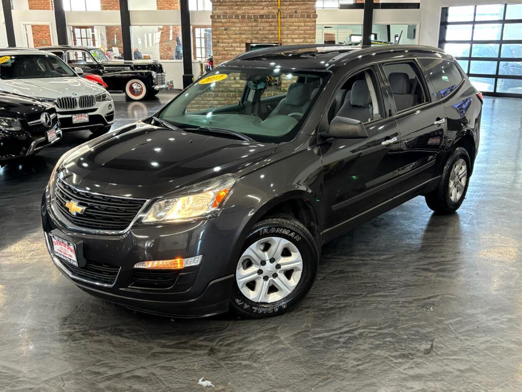 used 2017 Chevrolet Traverse car, priced at $7,988