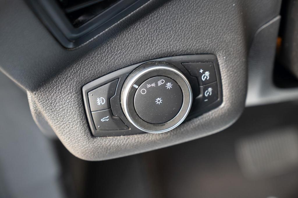 used 2019 Ford Escape car, priced at $8,995