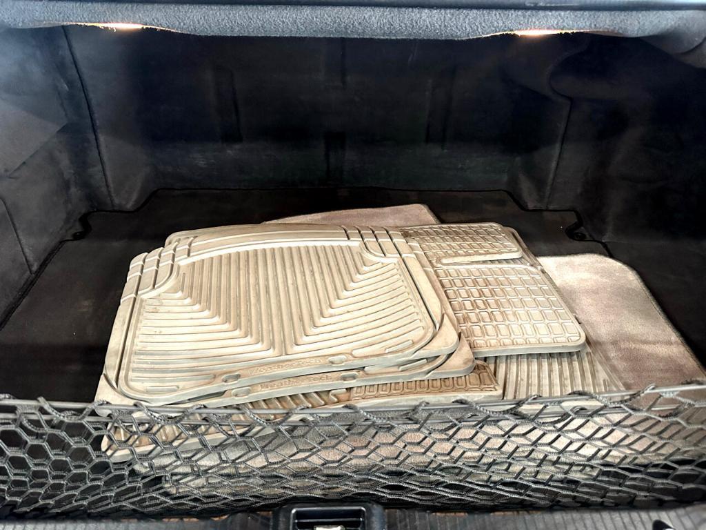 used 2006 Mercedes-Benz S-Class car, priced at $3,900