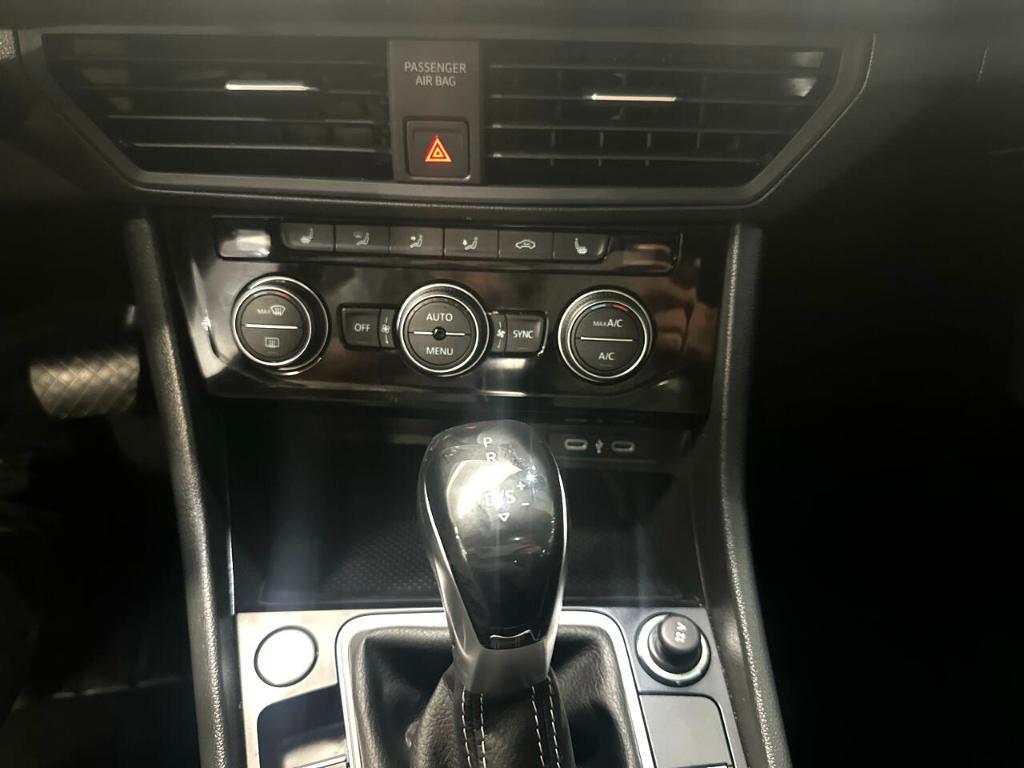 used 2024 Volkswagen Jetta car, priced at $20,588