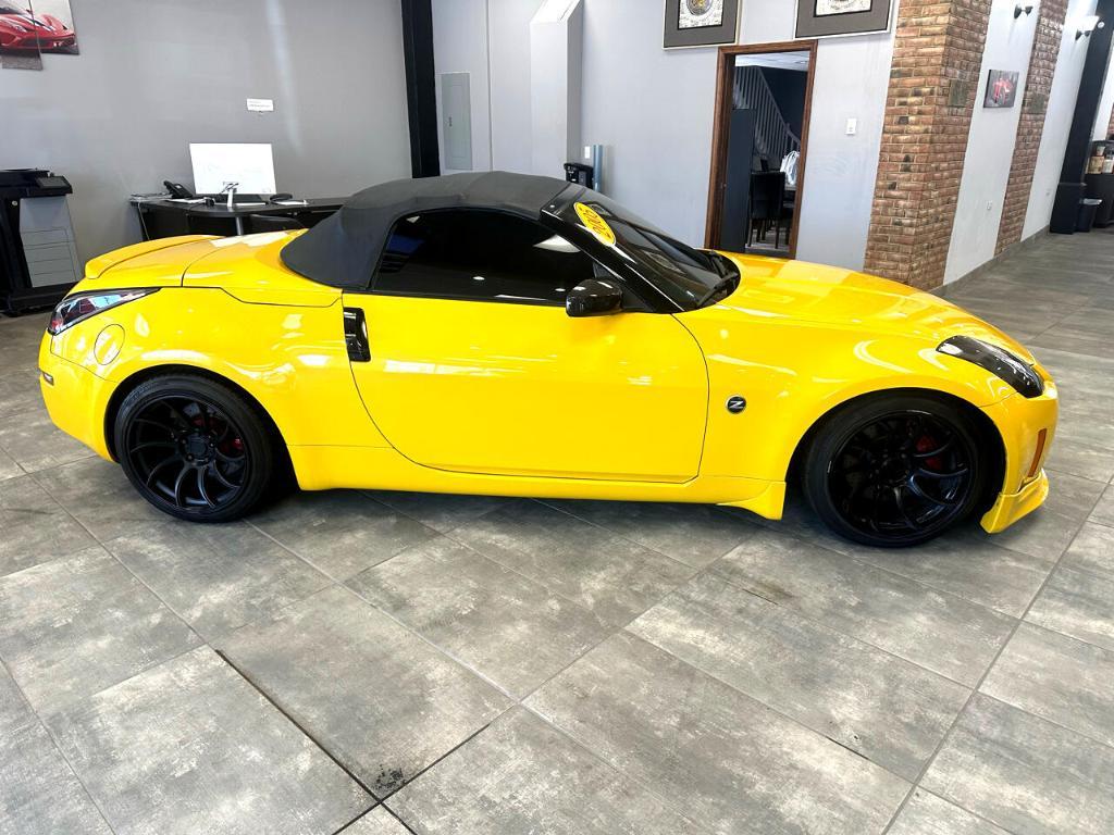 used 2005 Nissan 350Z car, priced at $10,988