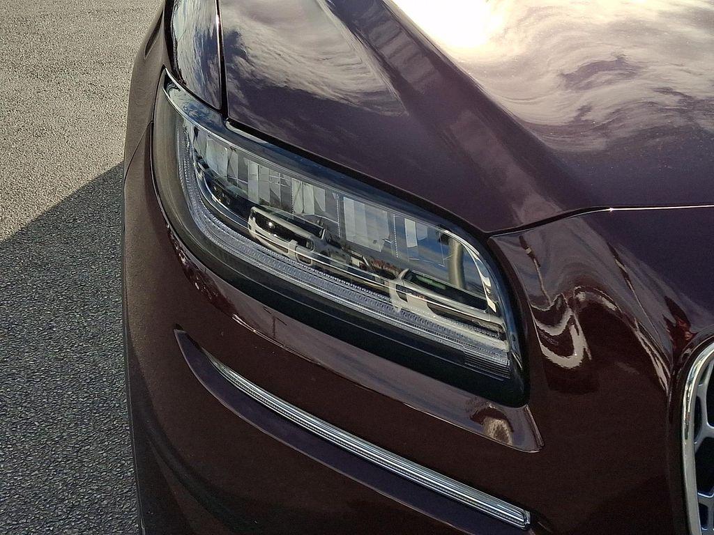 used 2022 Lincoln Nautilus car, priced at $33,691