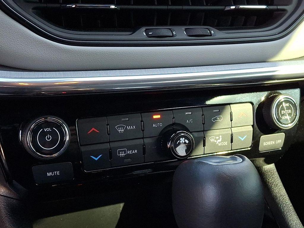 used 2023 Jeep Compass car, priced at $23,394
