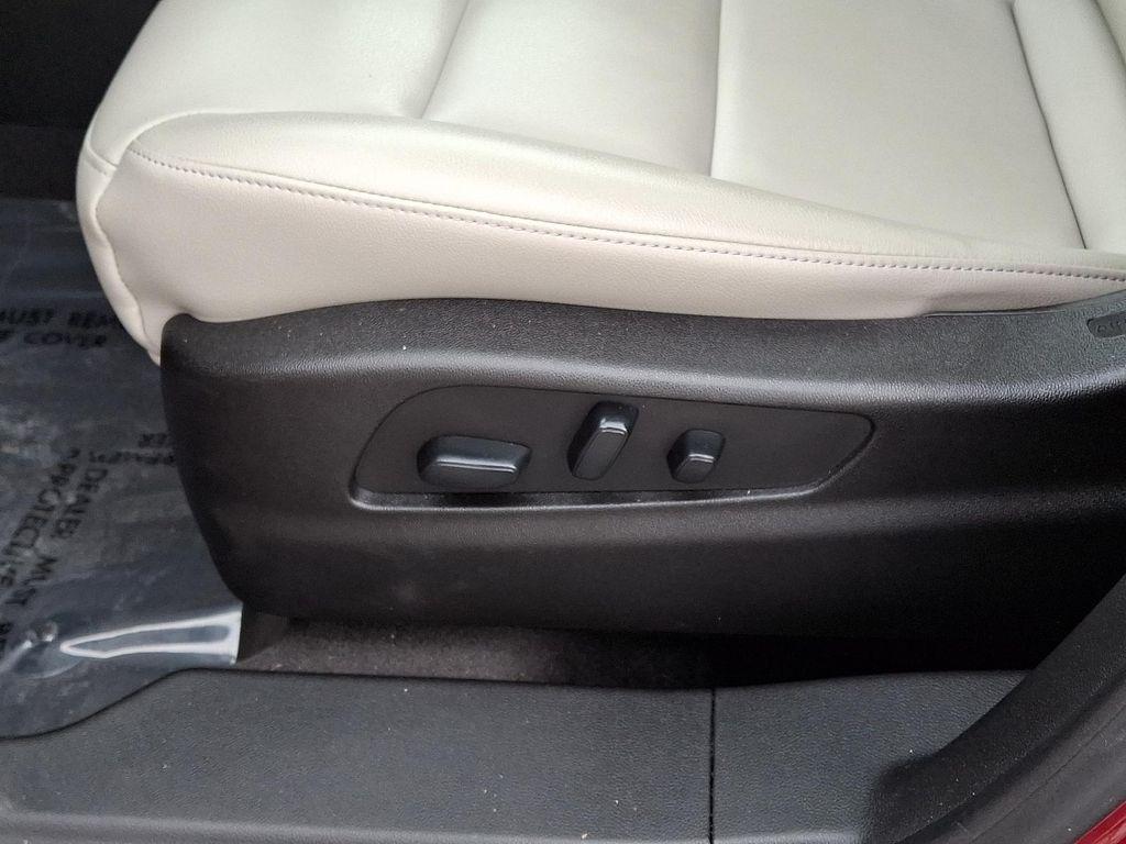 used 2019 Cadillac XT4 car, priced at $19,590