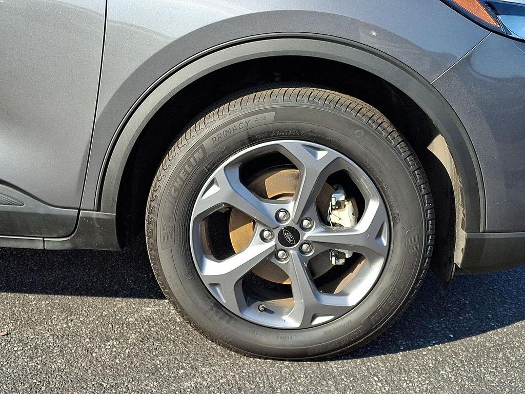 used 2025 Ford Escape car, priced at $26,194
