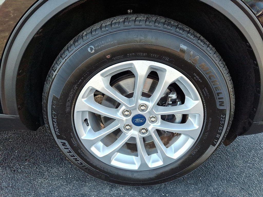 used 2022 Ford Escape car, priced at $20,695