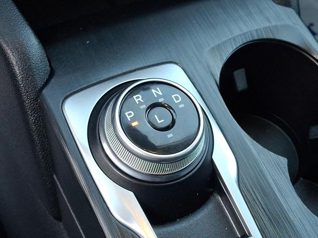 used 2022 Ford Escape car, priced at $19,995