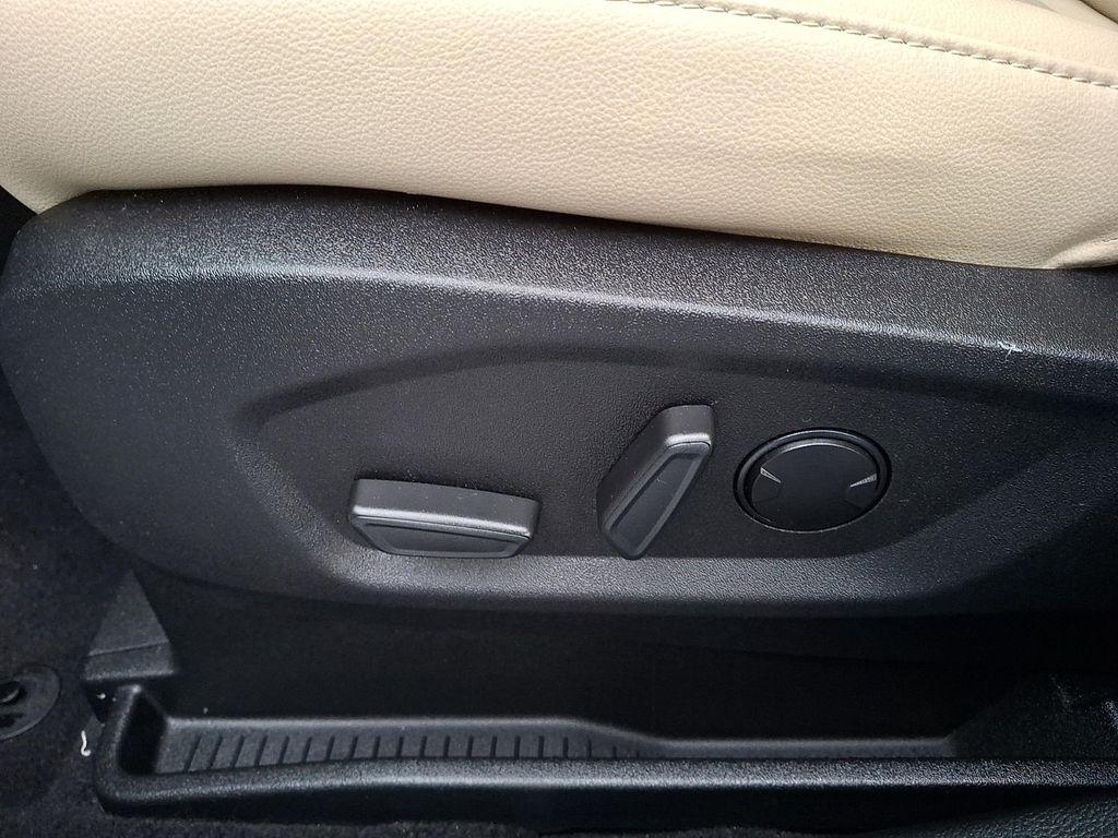 used 2022 Ford Edge car, priced at $25,495