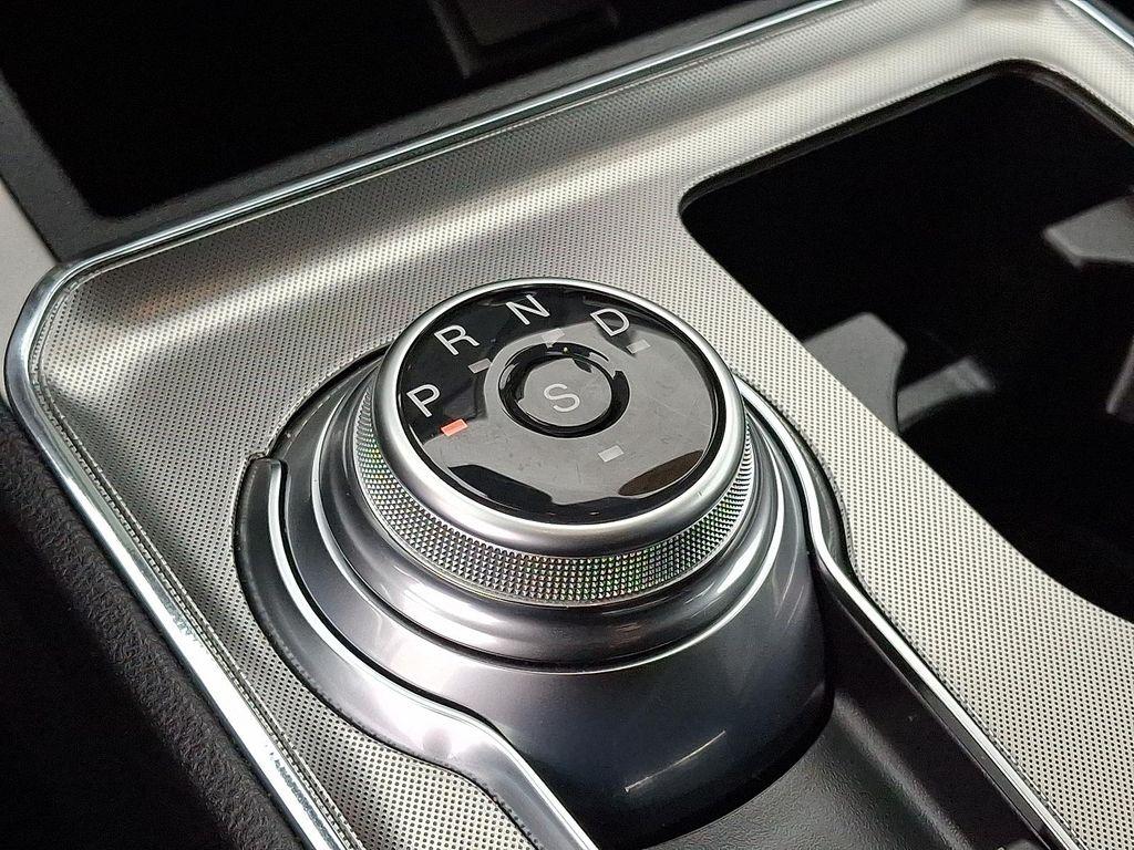 used 2022 Ford Edge car, priced at $25,695