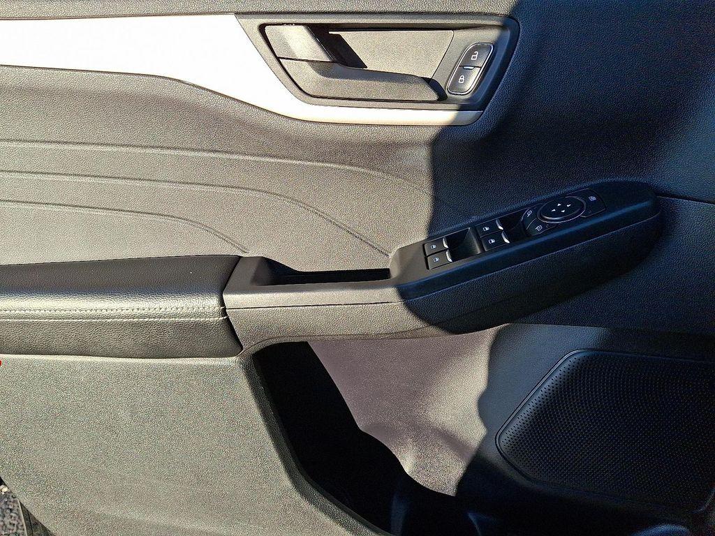 used 2022 Ford Escape car, priced at $18,395