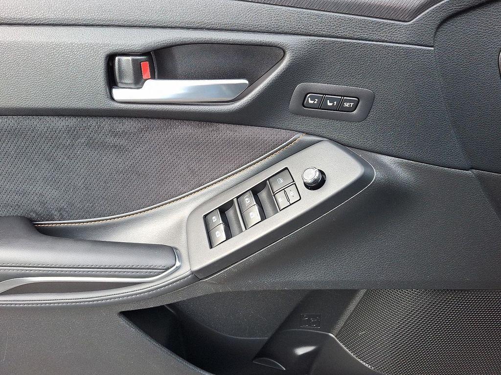 used 2020 Toyota Avalon car, priced at $30,990