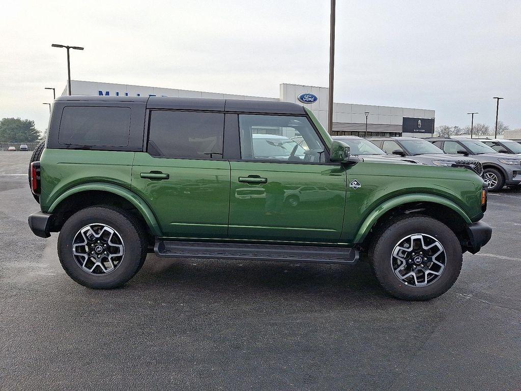 used 2025 Ford Bronco car, priced at $44,690