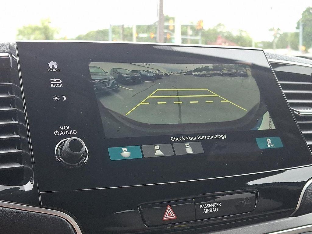 used 2020 Honda Pilot car, priced at $20,490