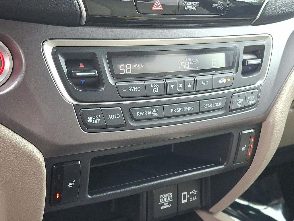 used 2020 Honda Pilot car, priced at $20,490