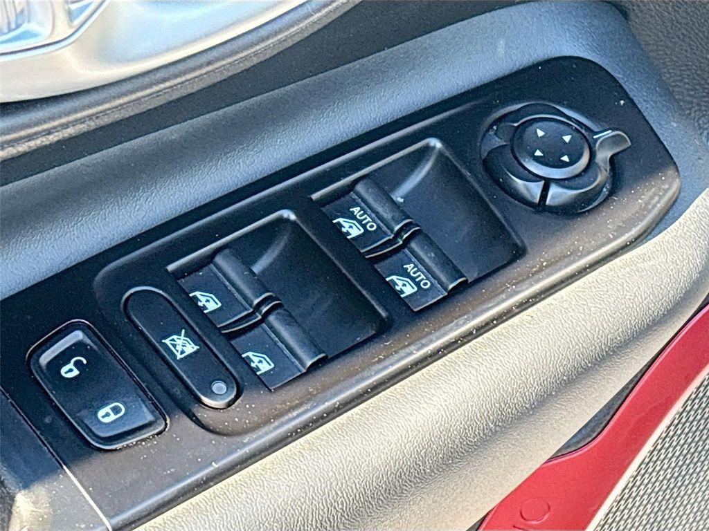 used 2021 Jeep Renegade car, priced at $15,595