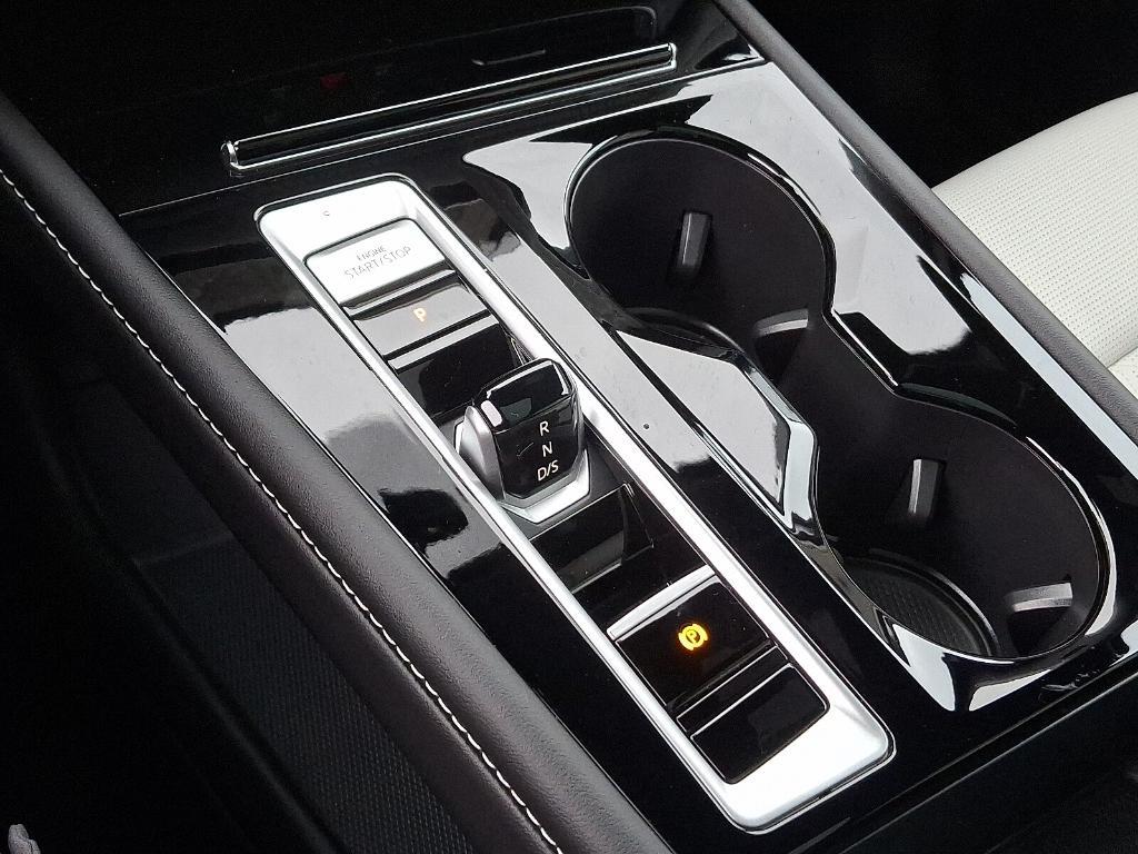 new 2026 Volkswagen Atlas Cross Sport car, priced at $56,469