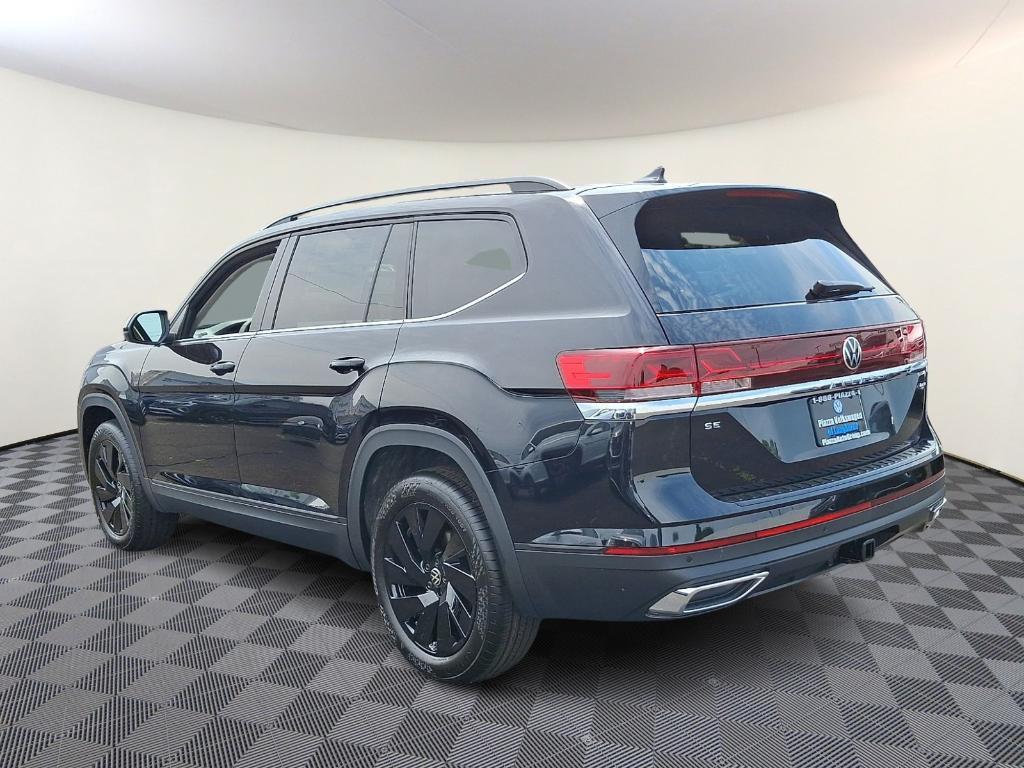 new 2026 Volkswagen Atlas car, priced at $45,685