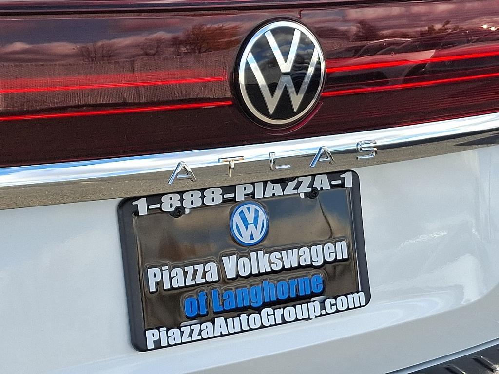 new 2026 Volkswagen Atlas car, priced at $51,300