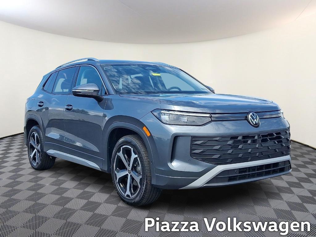 new 2025 Volkswagen Tiguan car, priced at $35,344