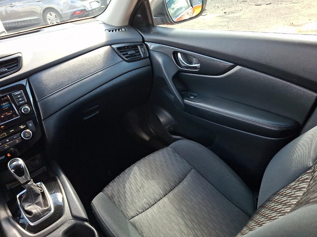 used 2018 Nissan Rogue car, priced at $11,999