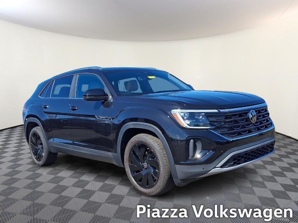 new 2026 Volkswagen Atlas Cross Sport car, priced at $49,033