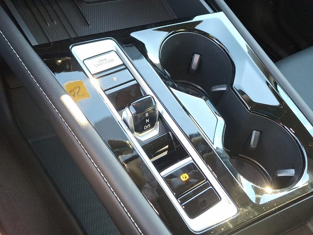 new 2026 Volkswagen Atlas car, priced at $57,423