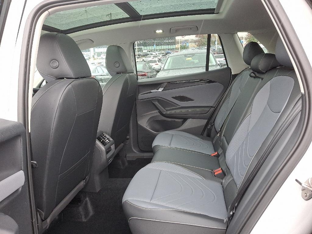 new 2026 Volkswagen Tiguan car, priced at $39,072