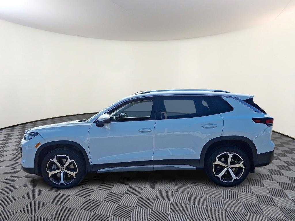 used 2026 Volkswagen Tiguan car, priced at $36,562