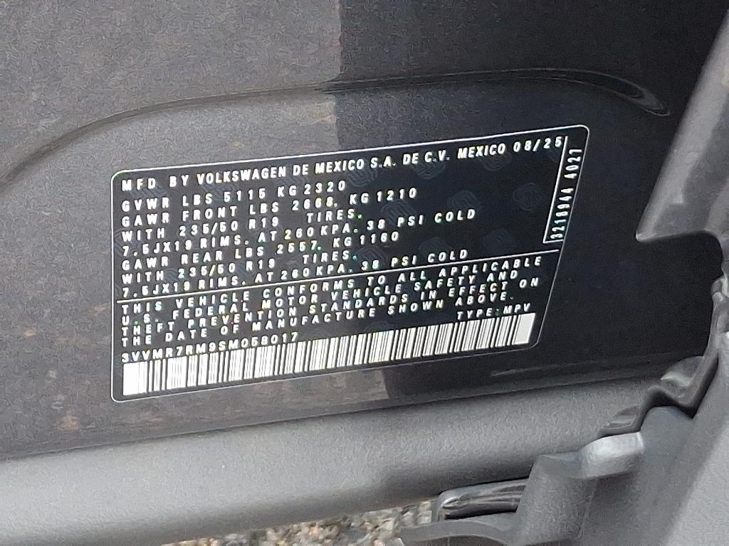 new 2025 Volkswagen Tiguan car, priced at $38,462