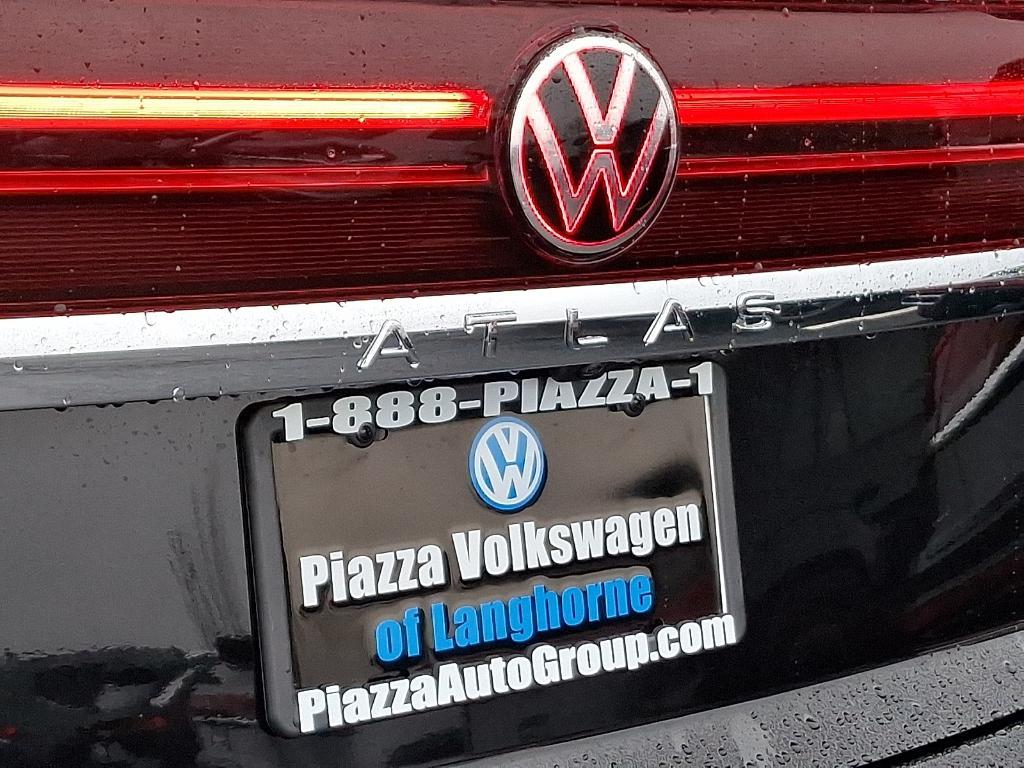 new 2026 Volkswagen Atlas Cross Sport car, priced at $49,276