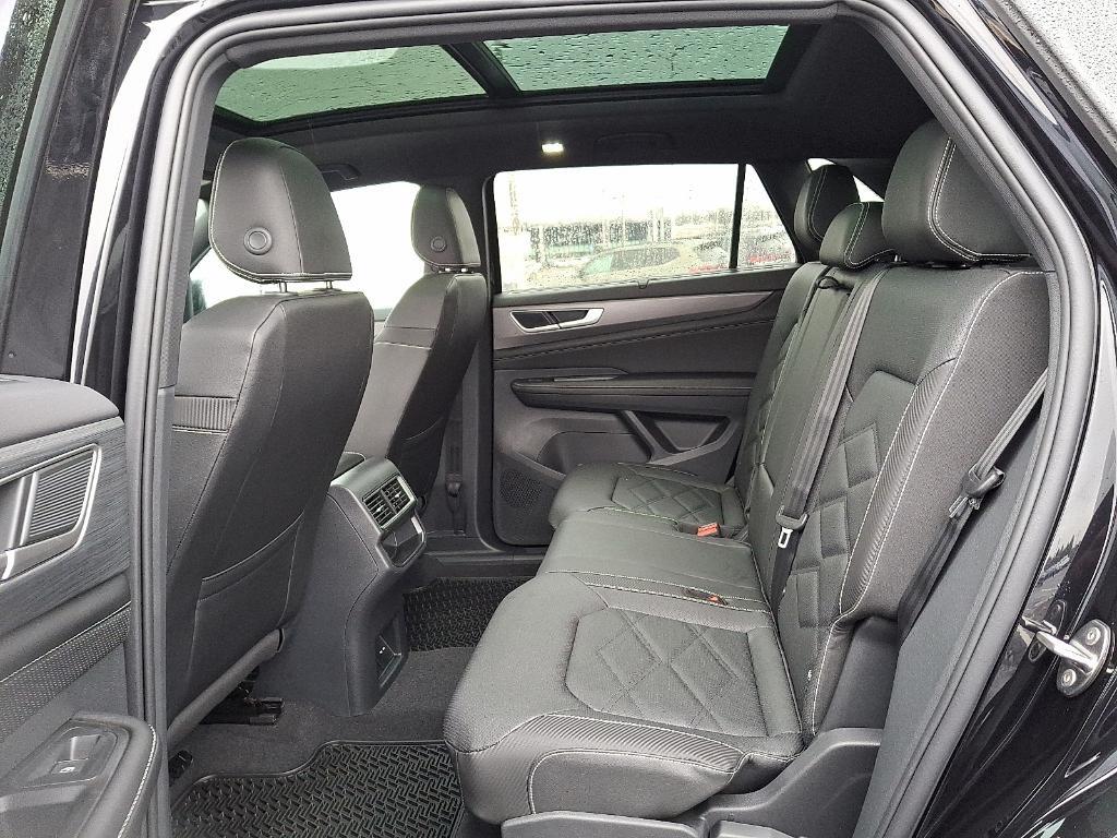 new 2026 Volkswagen Atlas Cross Sport car, priced at $49,276