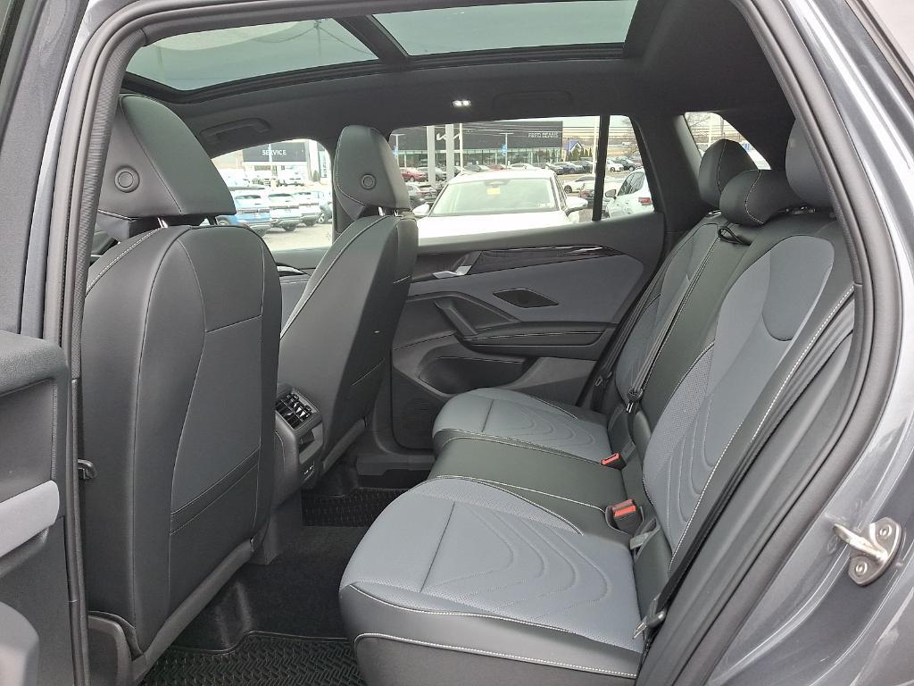 new 2026 Volkswagen Tiguan car, priced at $41,512