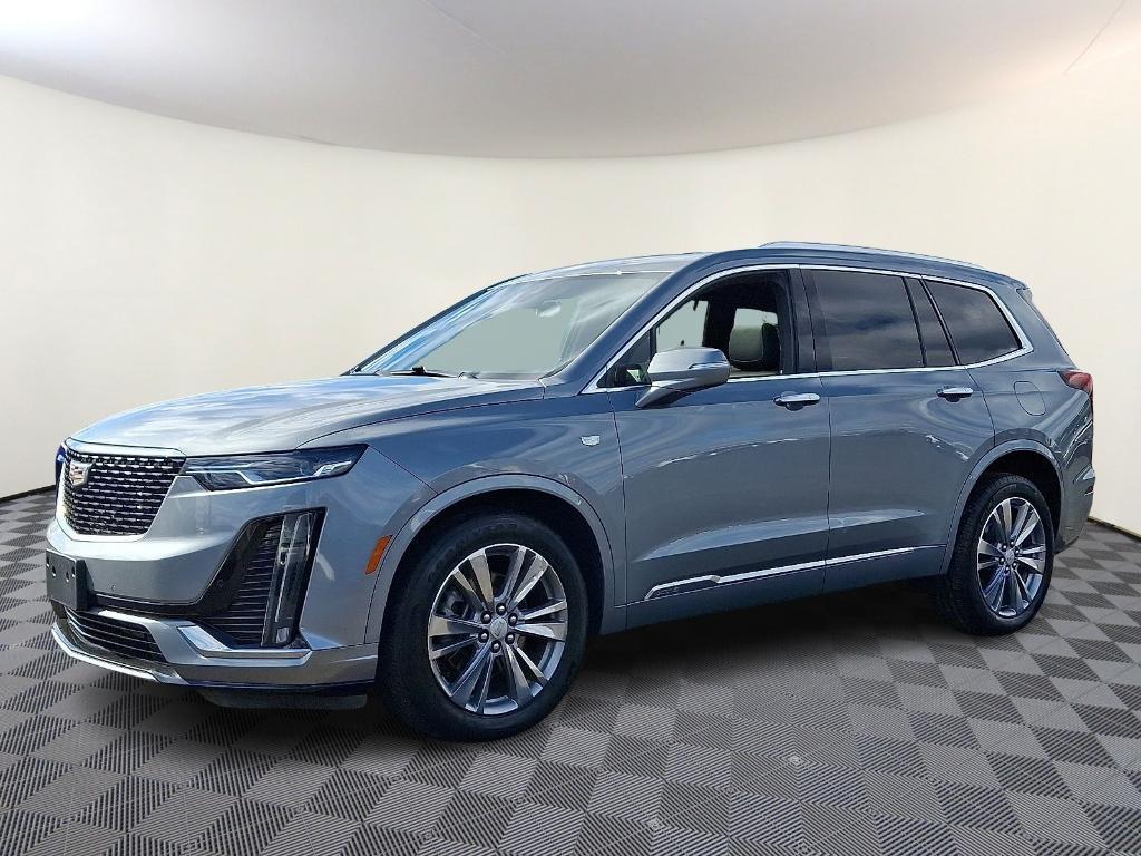 used 2023 Cadillac XT6 car, priced at $29,999