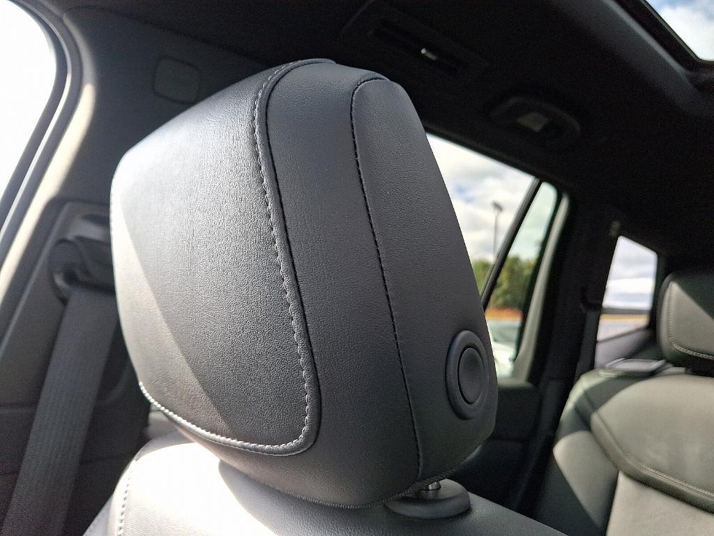 used 2023 Cadillac XT6 car, priced at $29,999