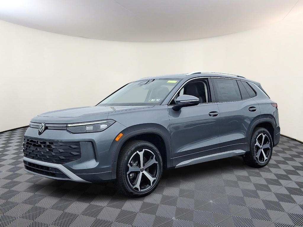 new 2025 Volkswagen Tiguan car, priced at $38,287
