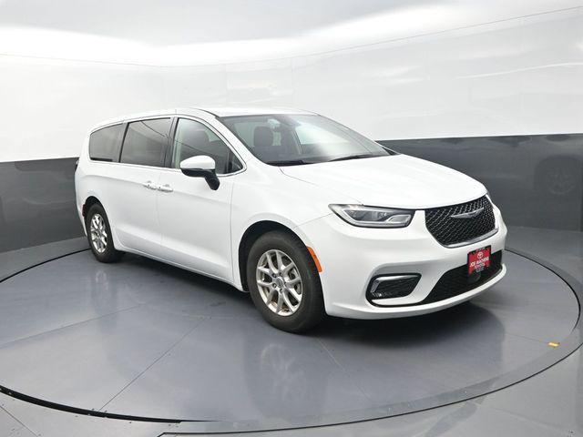 used 2023 Chrysler Pacifica car, priced at $22,078