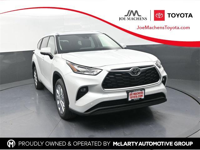 new 2026 Toyota Highlander car, priced at $53,628