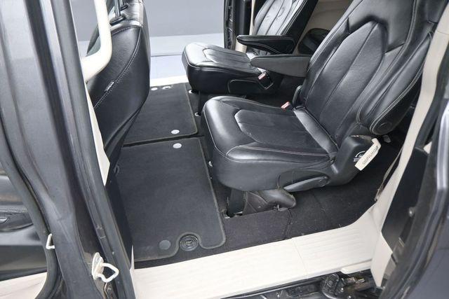 used 2022 Chrysler Pacifica car, priced at $18,378