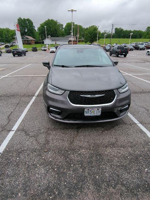 used 2022 Chrysler Pacifica car, priced at $18,878
