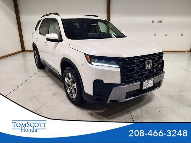 new 2026 Honda Pilot car, priced at $48,545