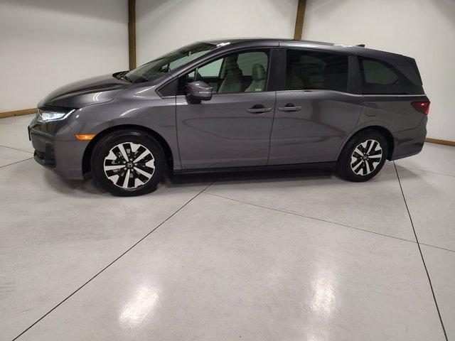 new 2026 Honda Odyssey car, priced at $43,290