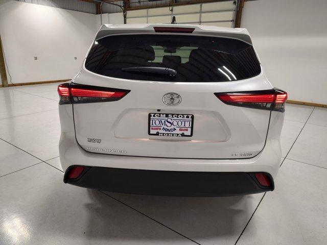 used 2023 Toyota Highlander car, priced at $31,487