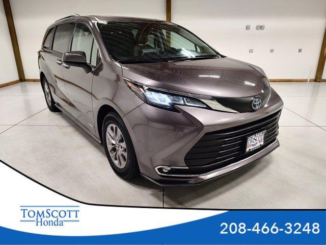 used 2021 Toyota Sienna car, priced at $36,987