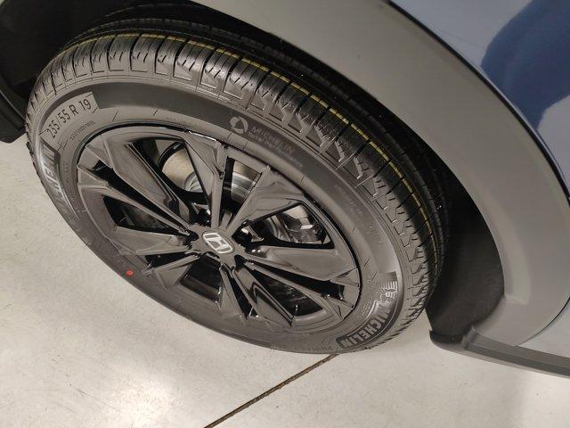 new 2026 Honda CR-V Hybrid car, priced at $44,000